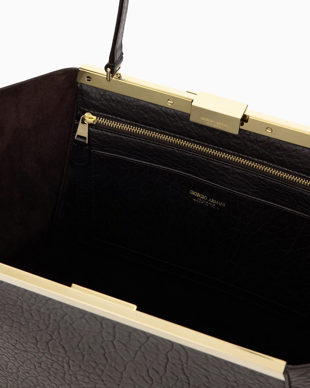 Giorgio Armani White Shoulder Bags