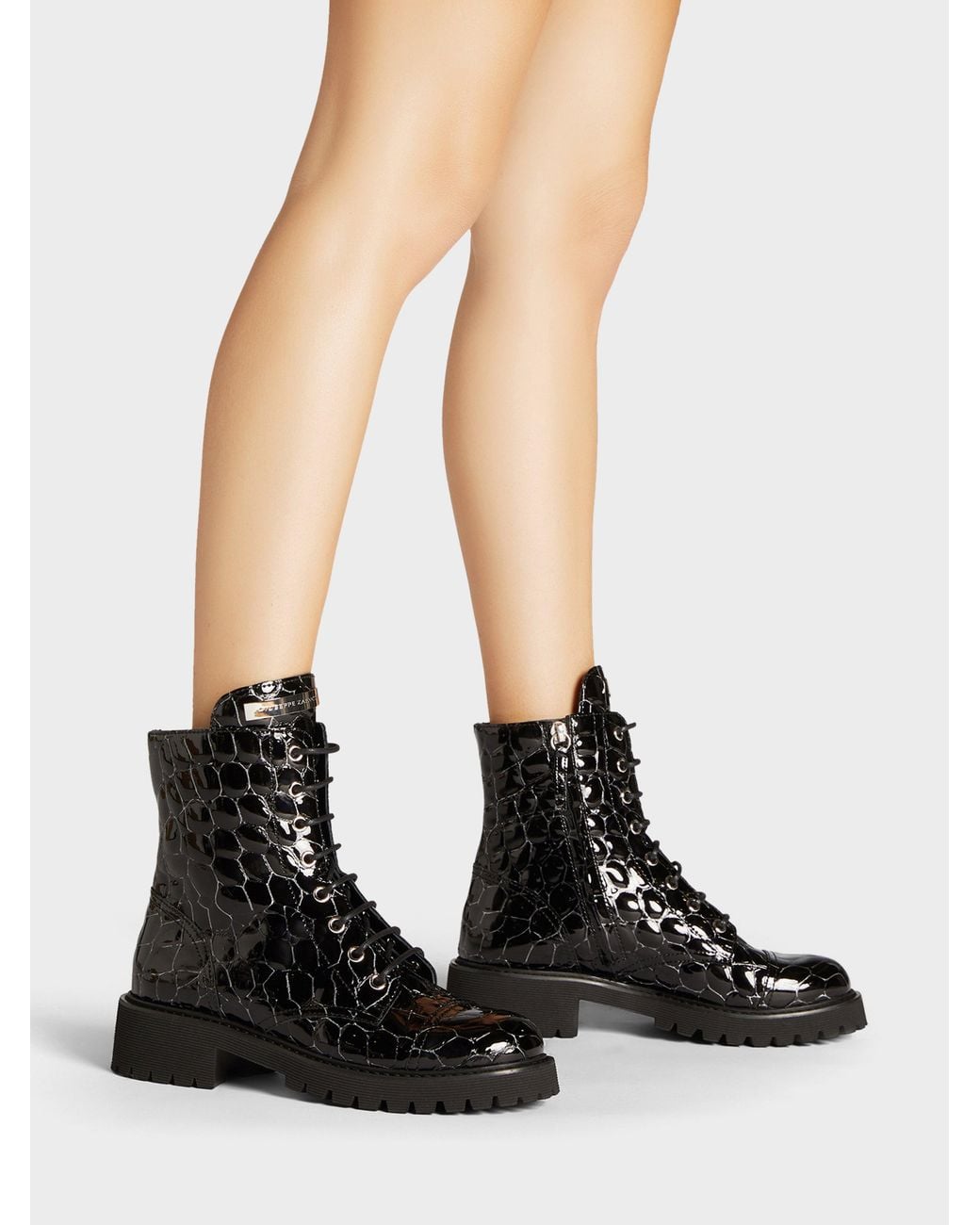 Giuseppe Zanotti Black Thora