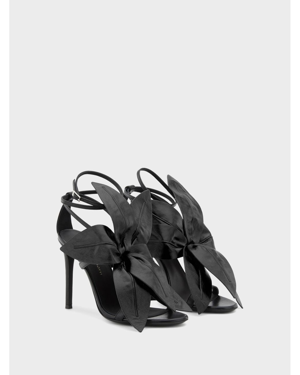 Giuseppe Zanotti White Lilium Sandal