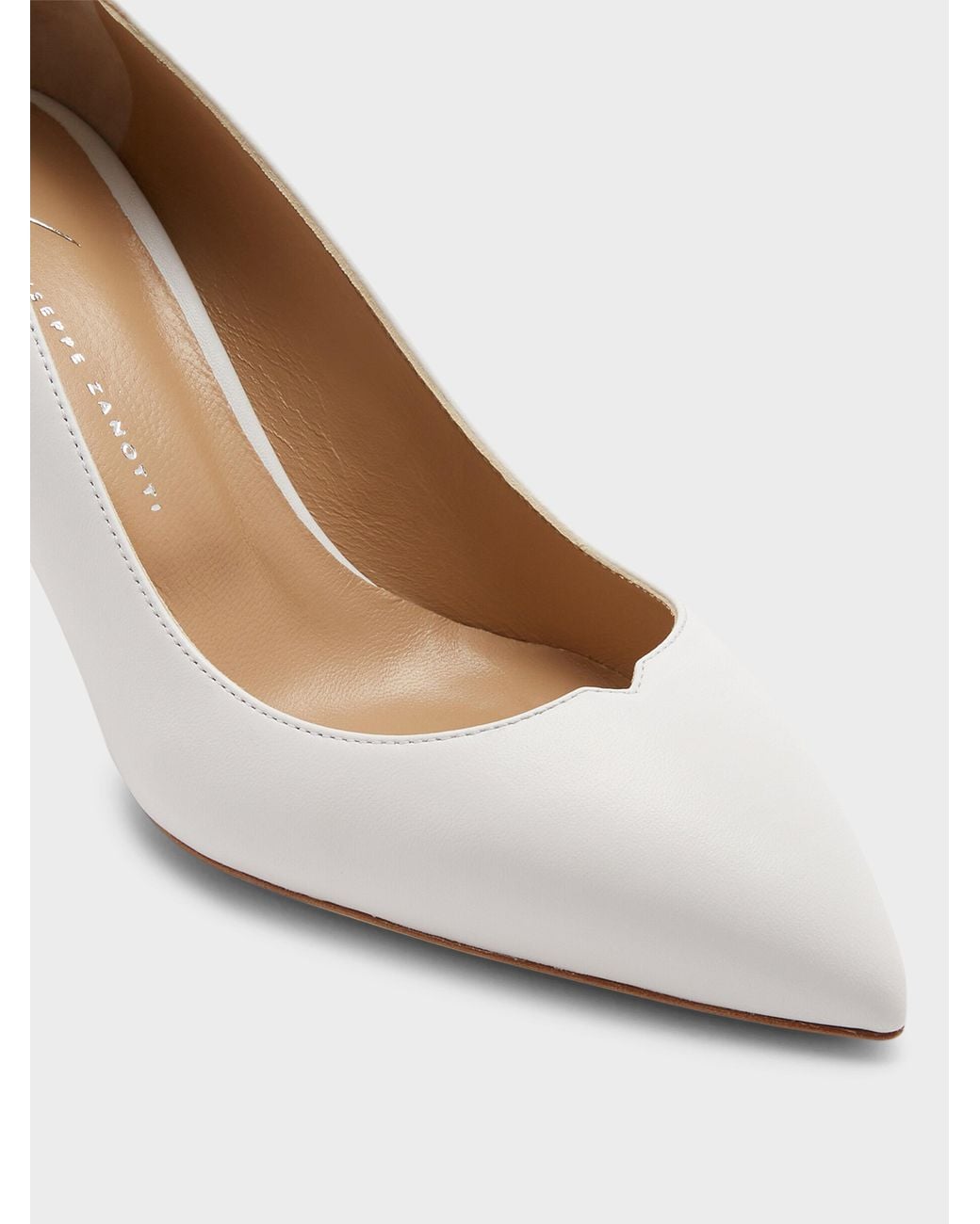 Giuseppe Zanotti White Lucrezia Pump