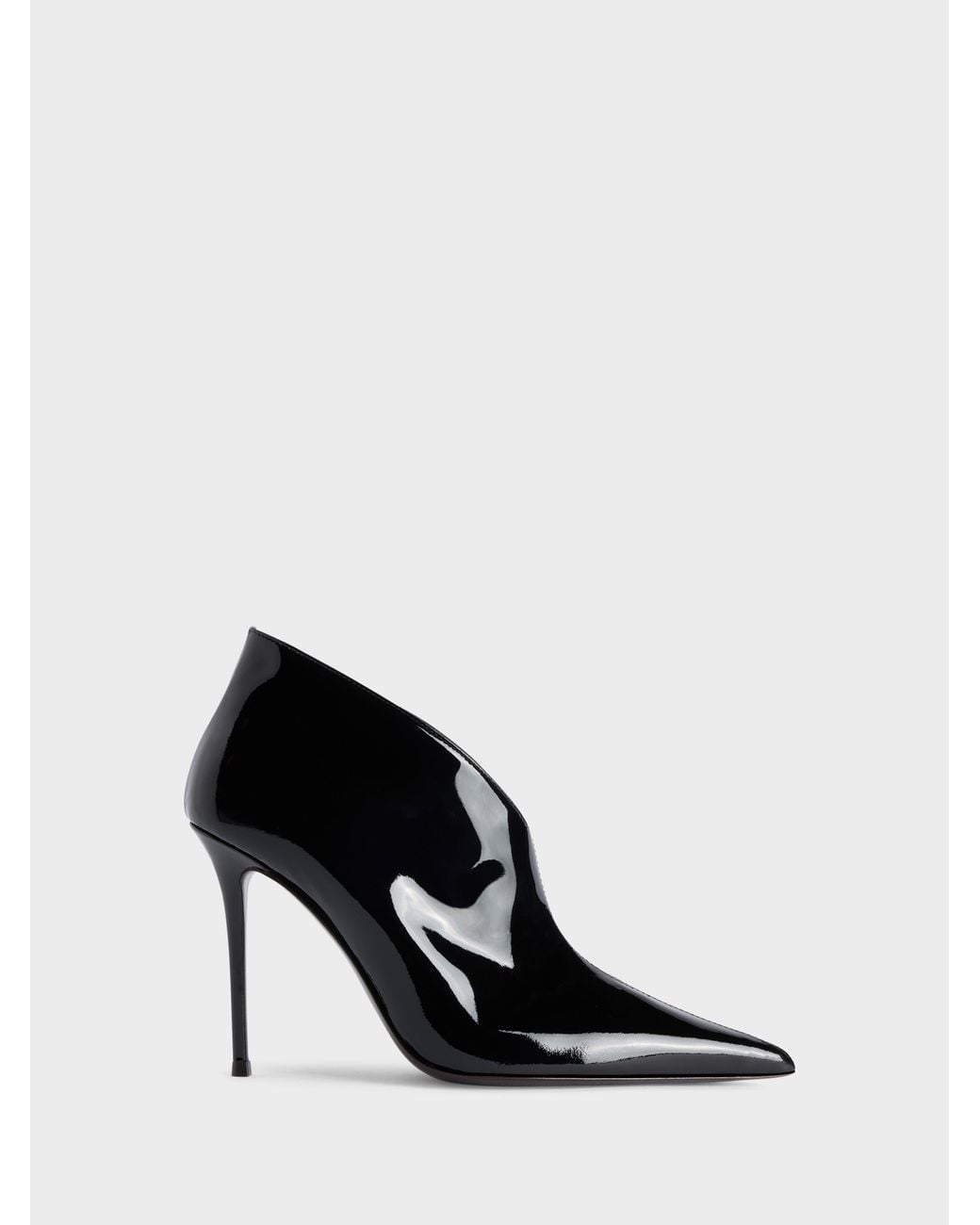 Giuseppe Zanotti Black Cluedo Bootie 105
