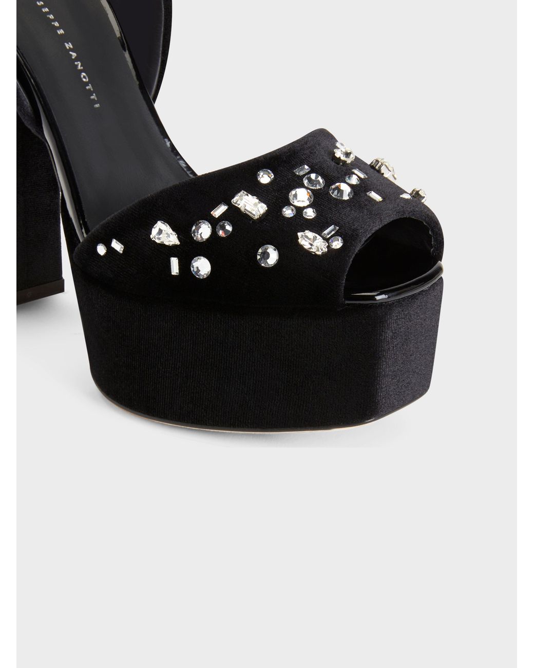 Giuseppe Zanotti White Betty Sandal