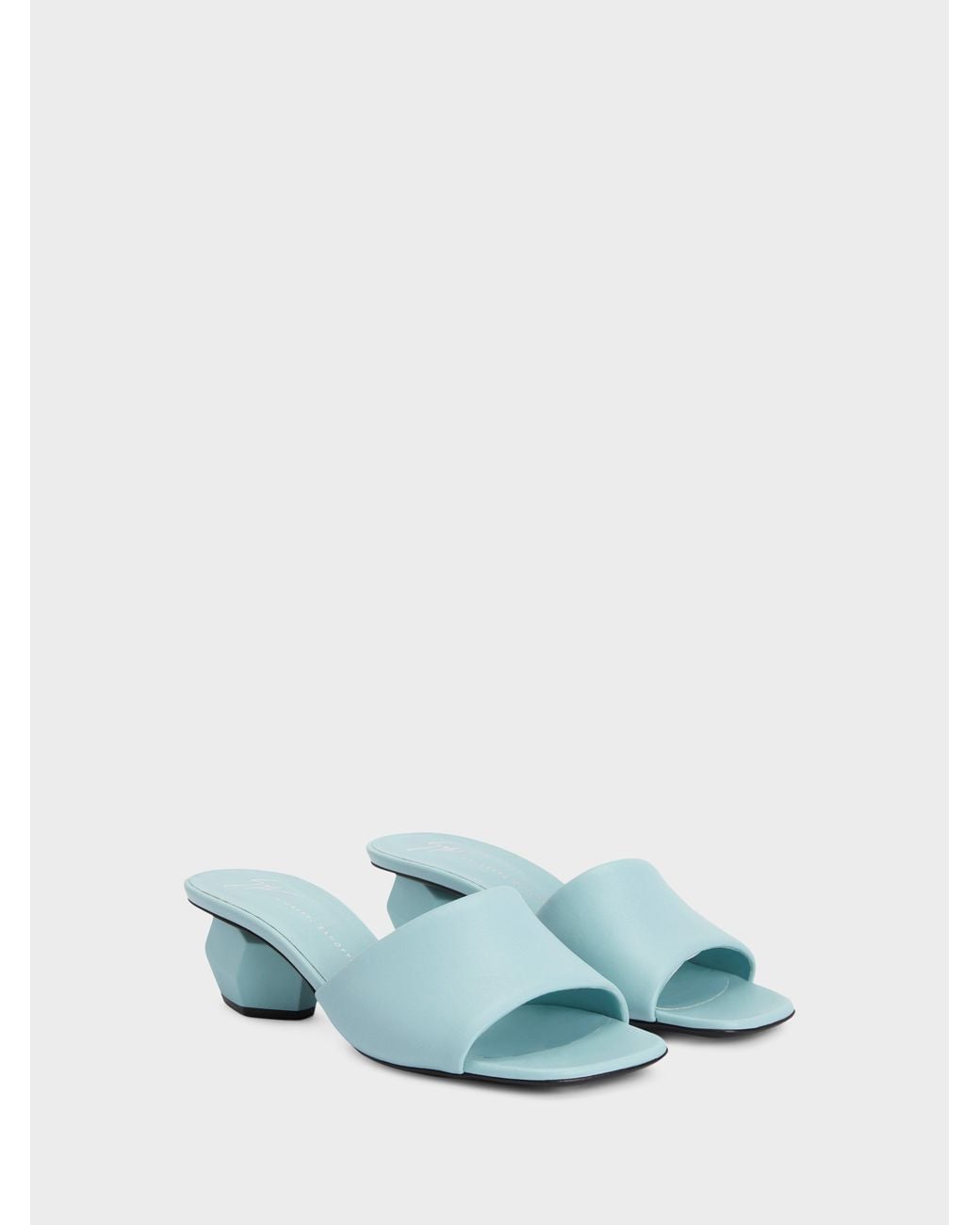 Giuseppe Zanotti White Rozalie Mule 45