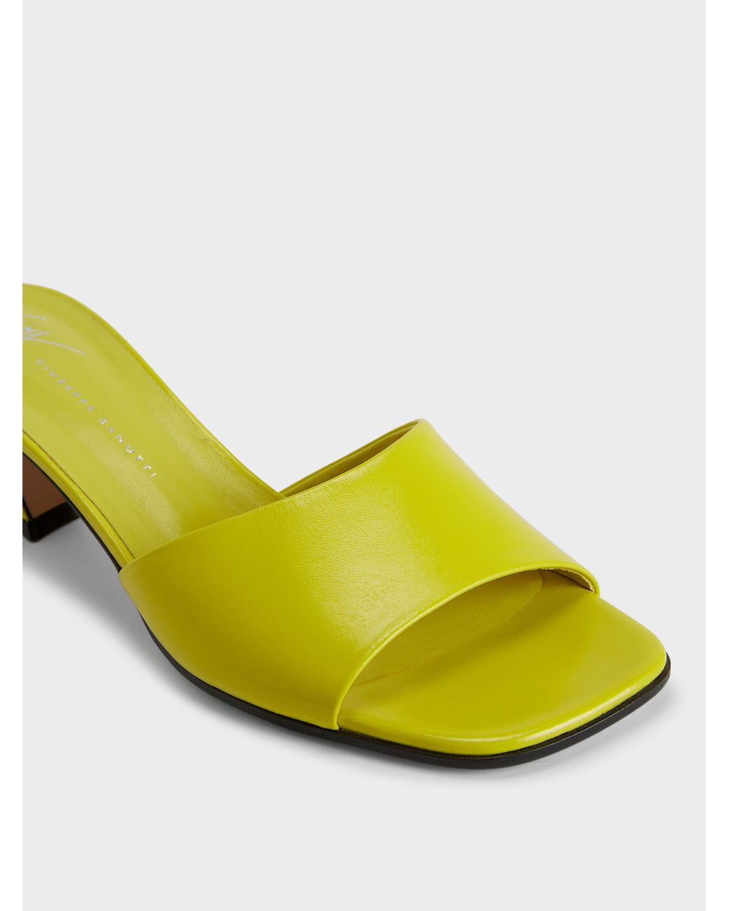 Giuseppe Zanotti Yellow Solhene Mule 45