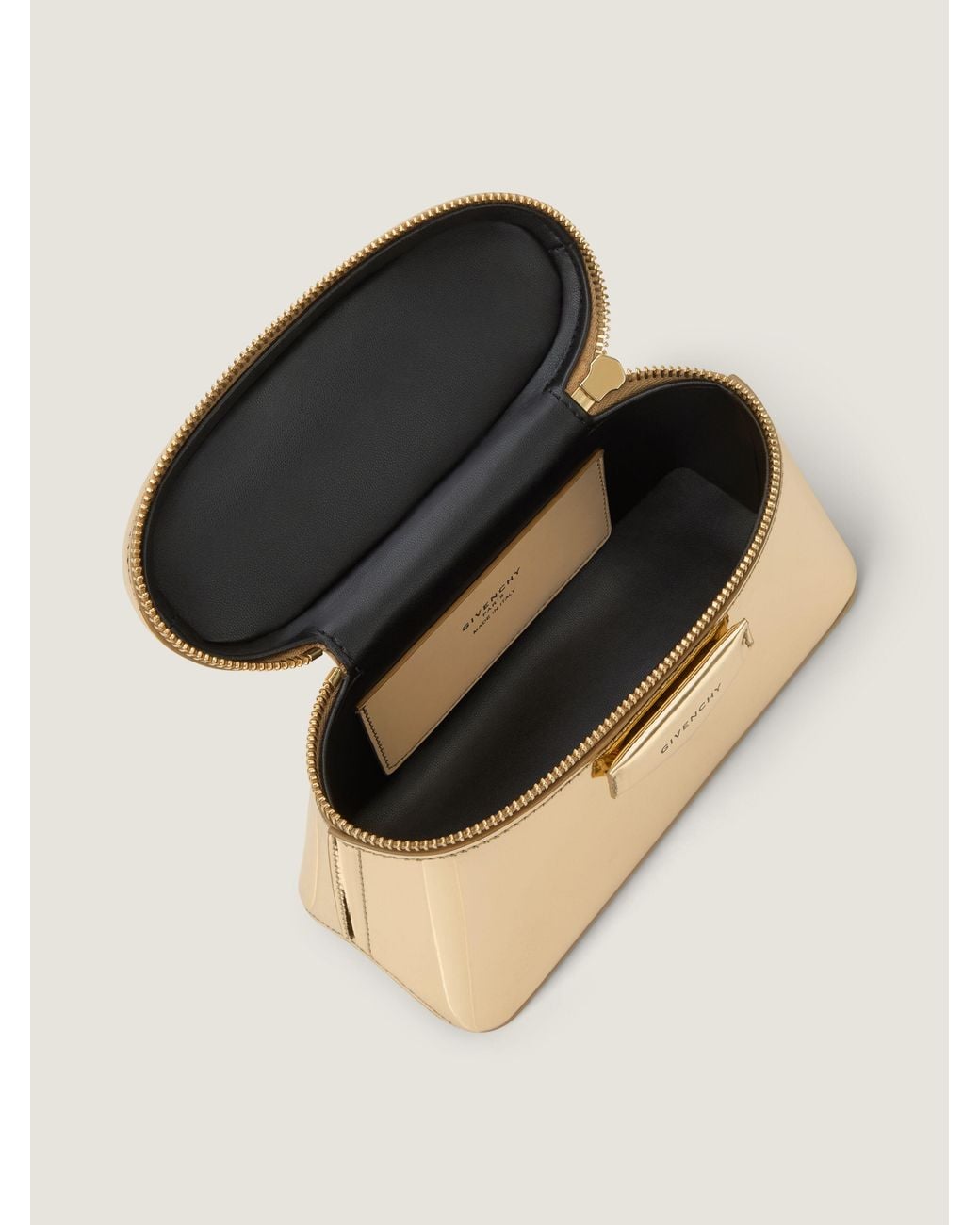 Givenchy Natural Antigona Vanity Bag