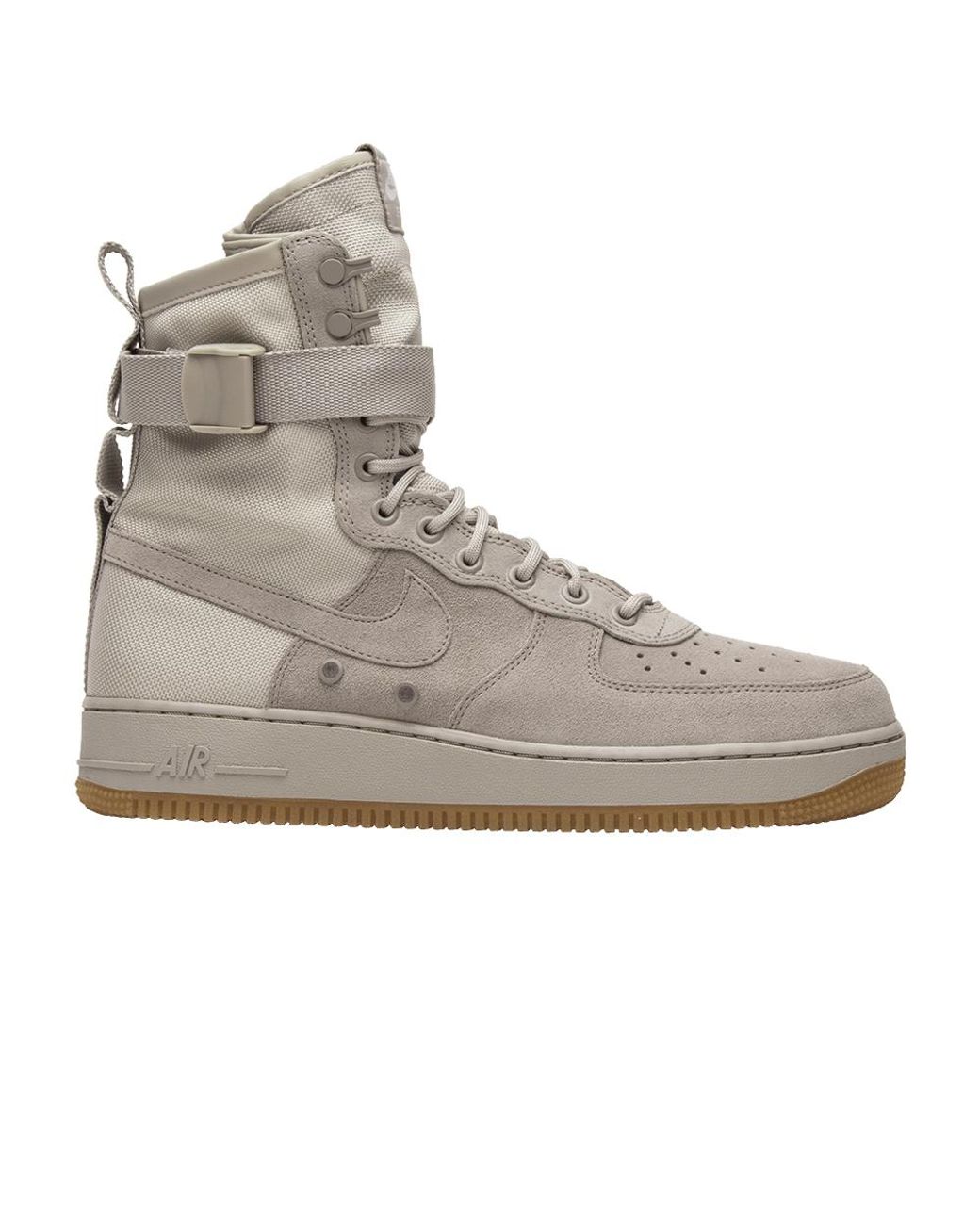 men tan air force ones