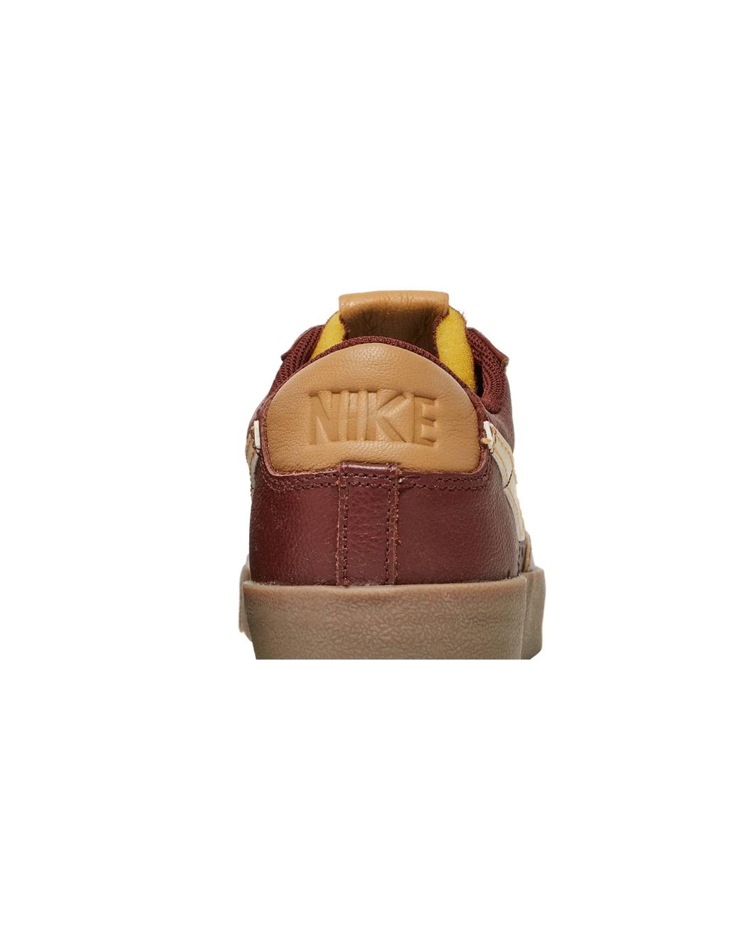 nike blazer low 77 emb