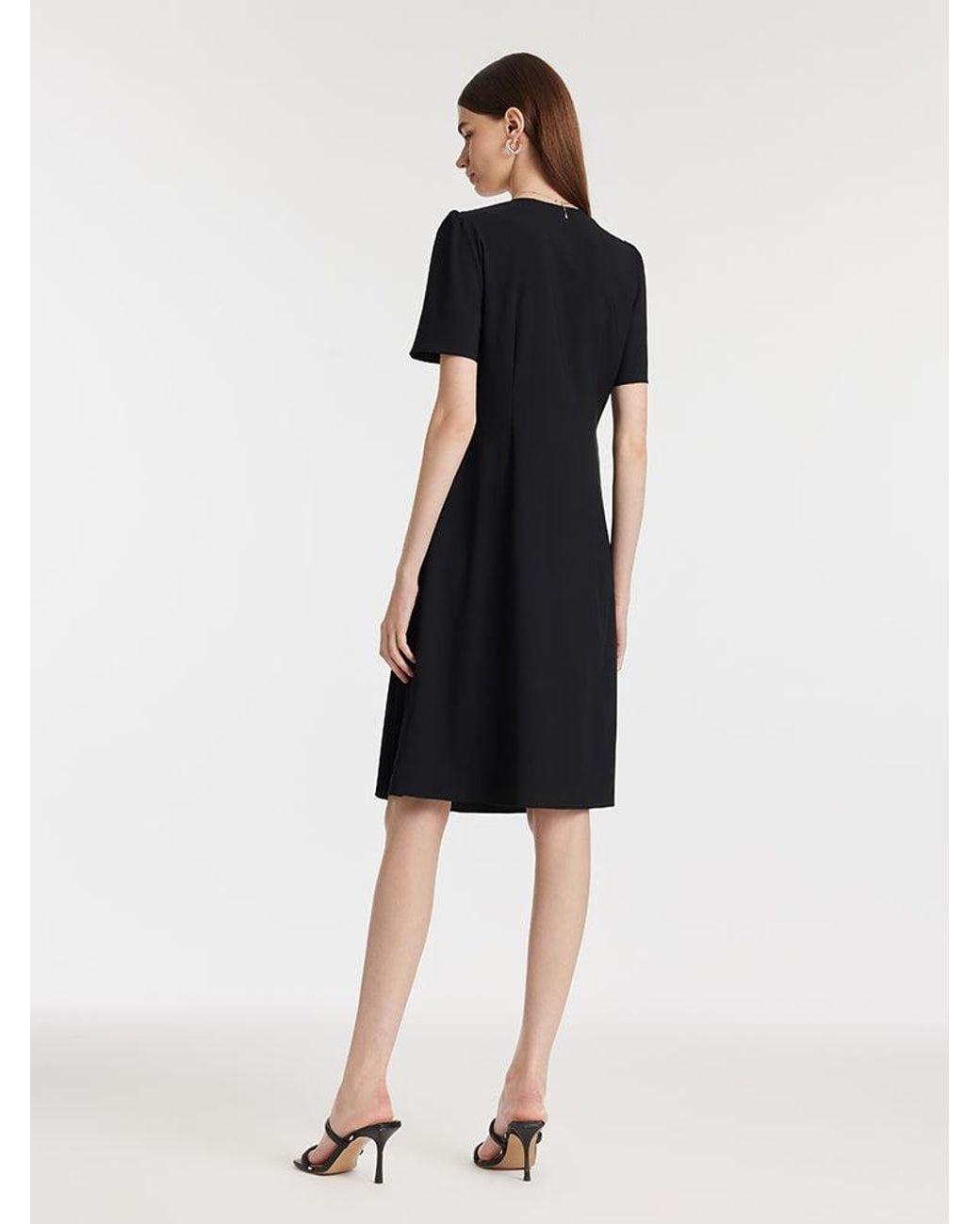 GOELIA Black V-Neck Patchwork Pleated Mini Dress