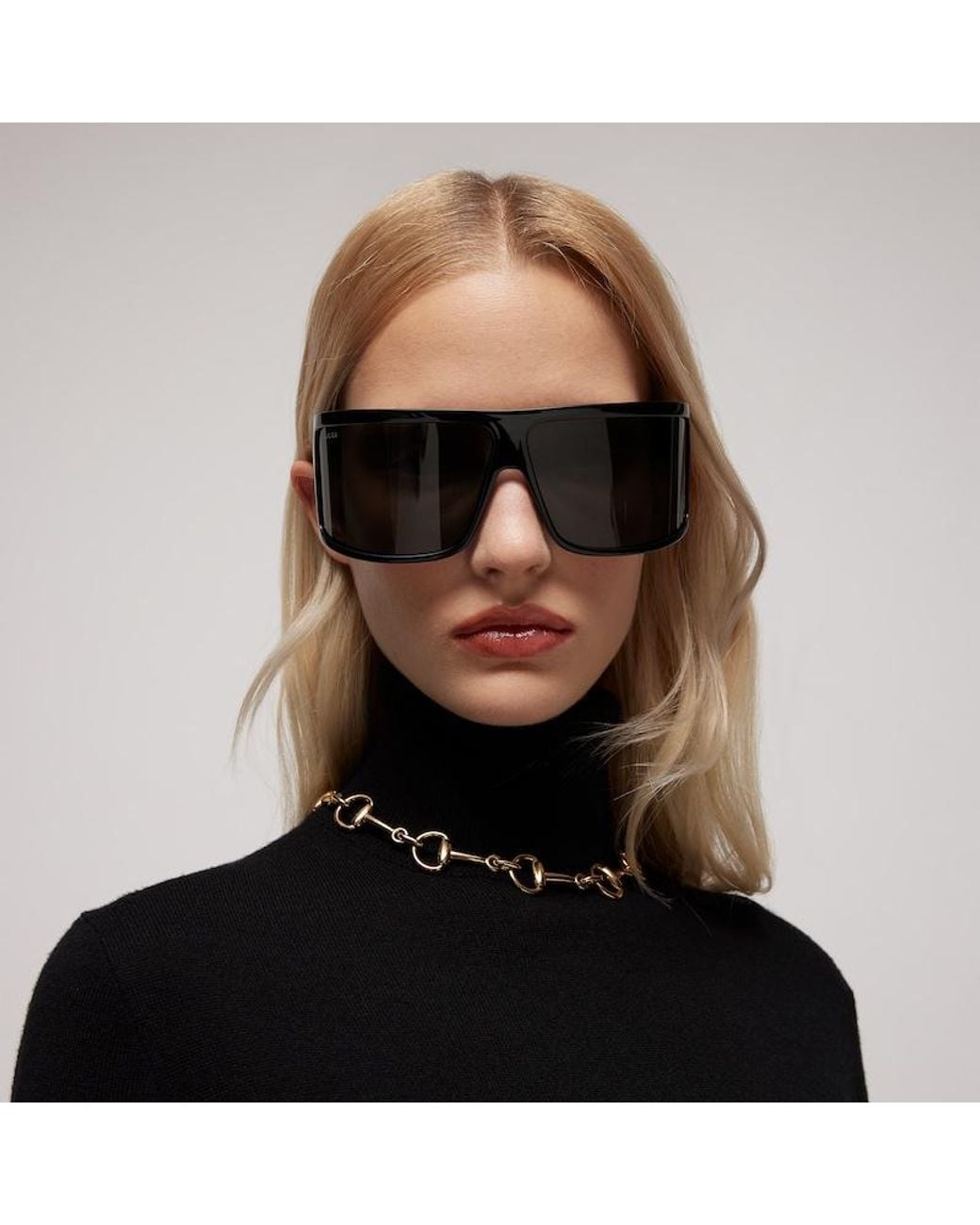 Gucci Metallic Horsebit Motif Necklace
