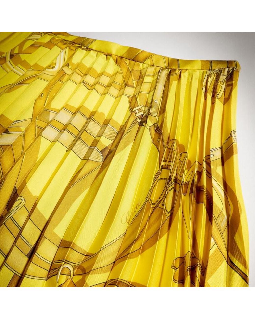 Gucci Yellow Printed Silk Twill Pleated Skirt