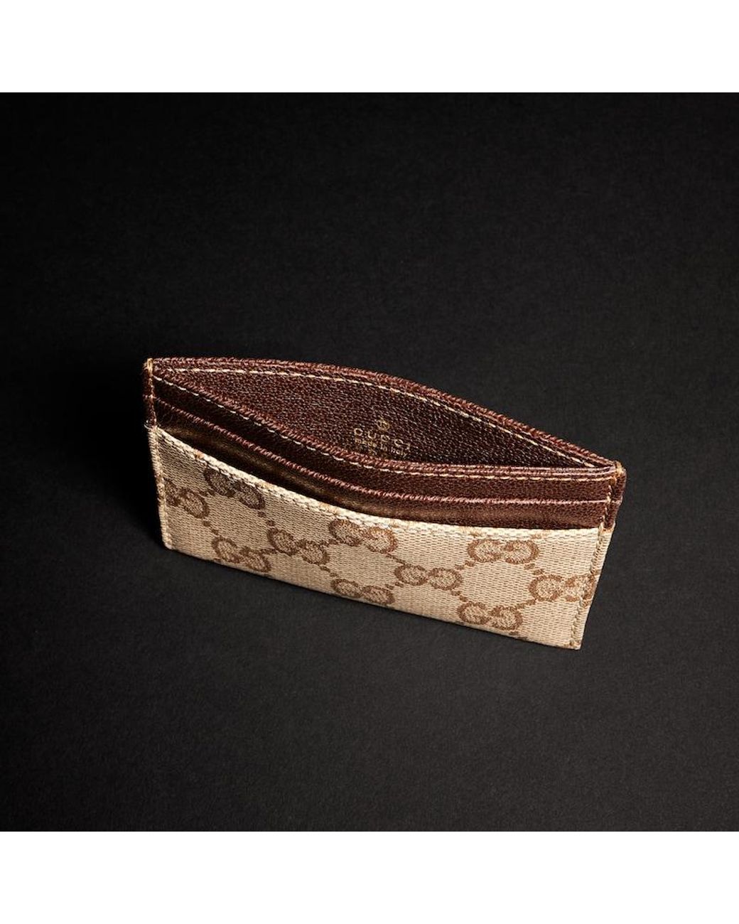 Gucci Natural Essence Classic Card Case, Original Gg Fabric for men
