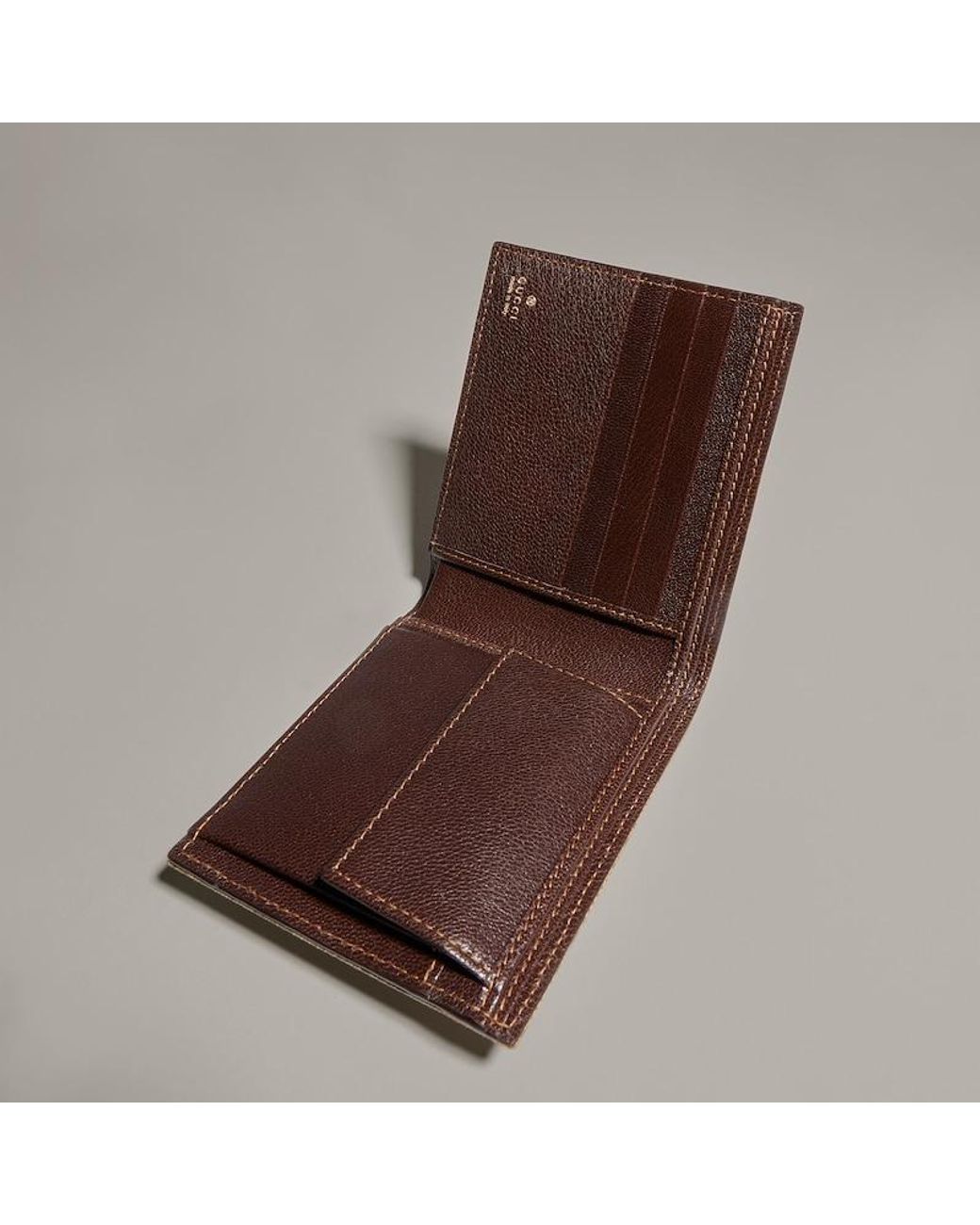 Gucci Natural Essence Classic Coin Wallet for men