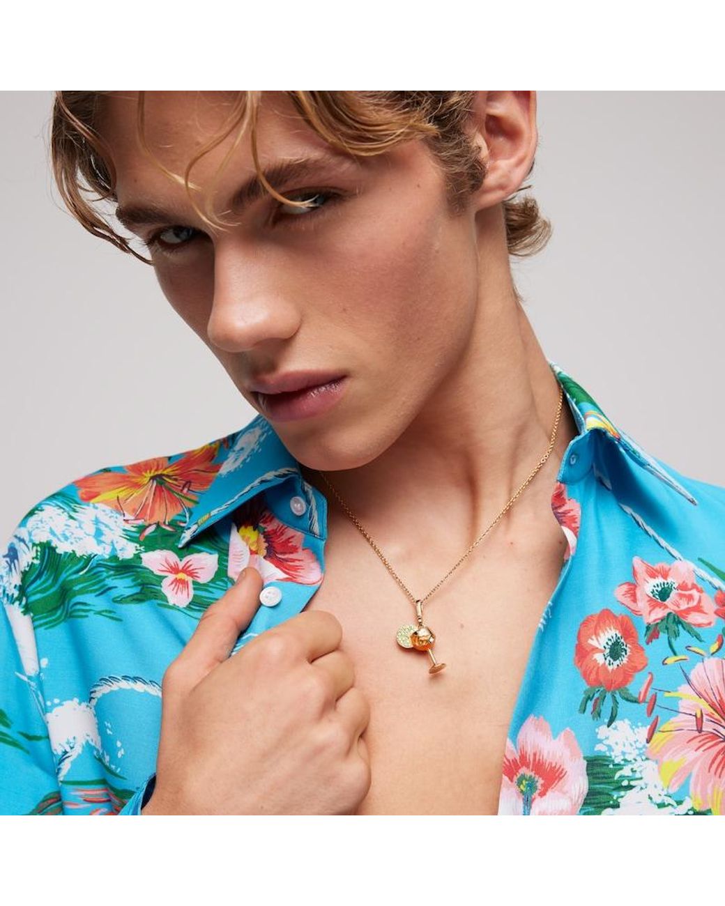 Gucci Metallic Cocktail Motif Charm