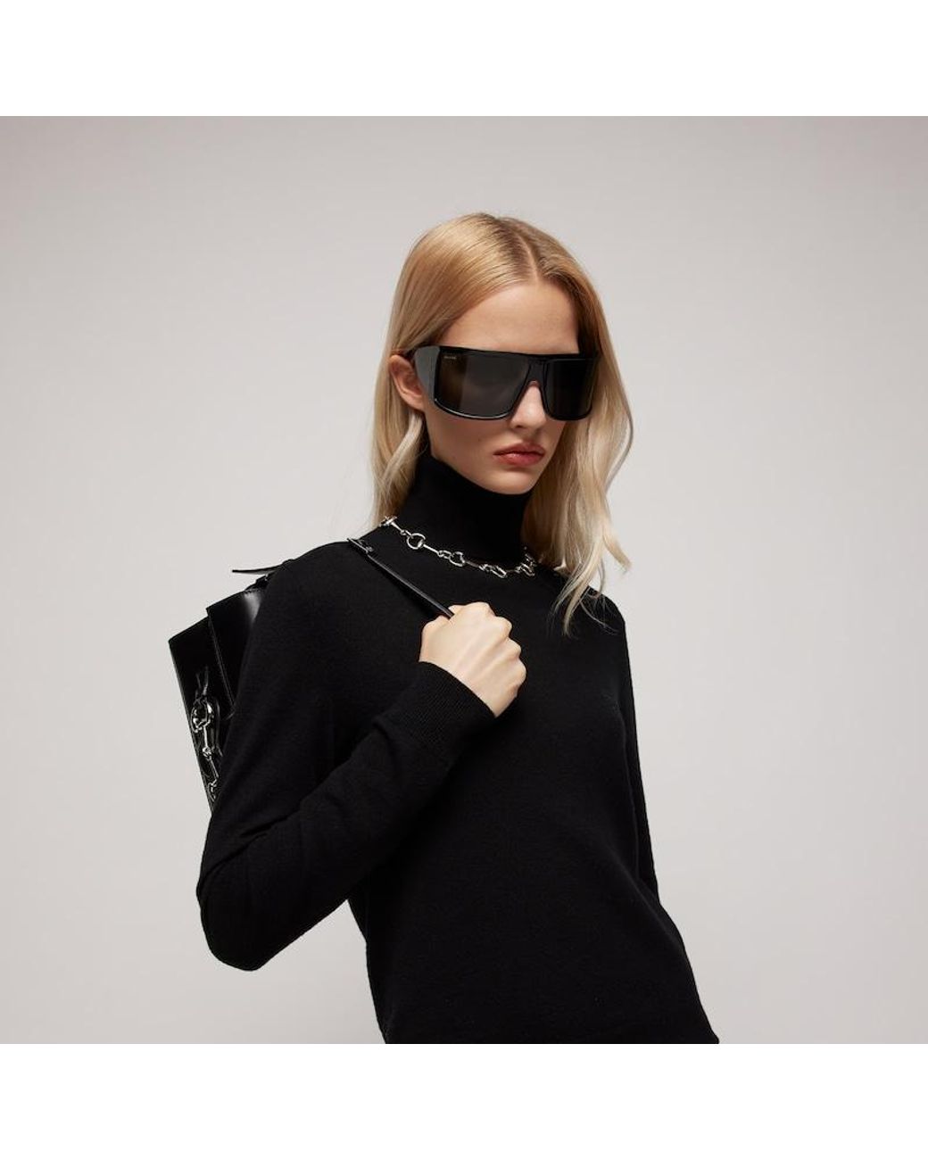 Gucci Metallic Horsebit Motif Necklace