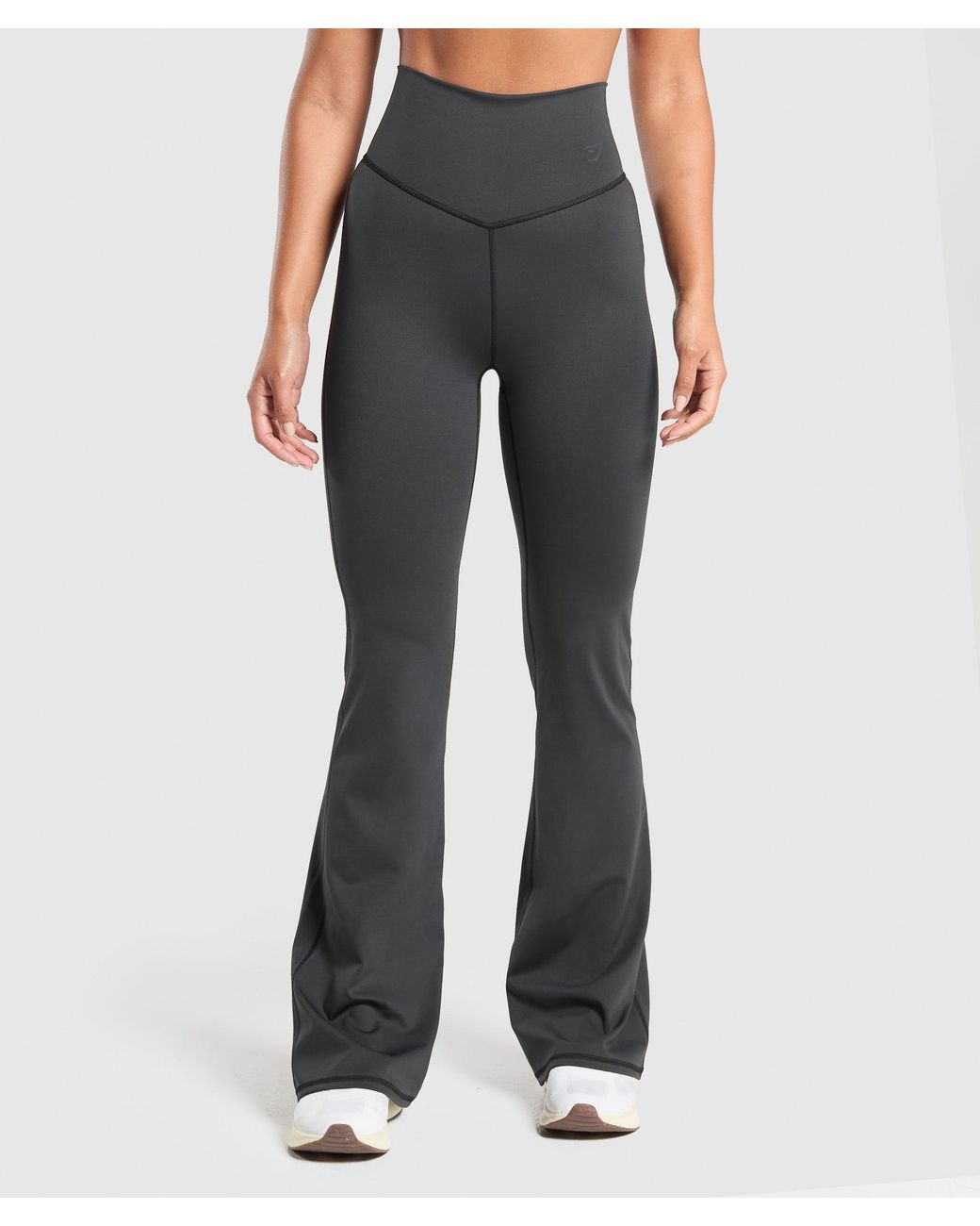 GYMSHARK Black Elevate Flared Leggings 2.0