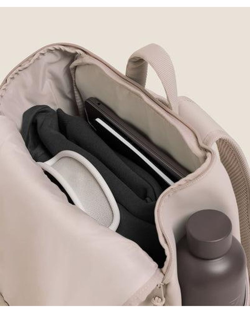 GYMSHARK Natural Small Sleek Backpack