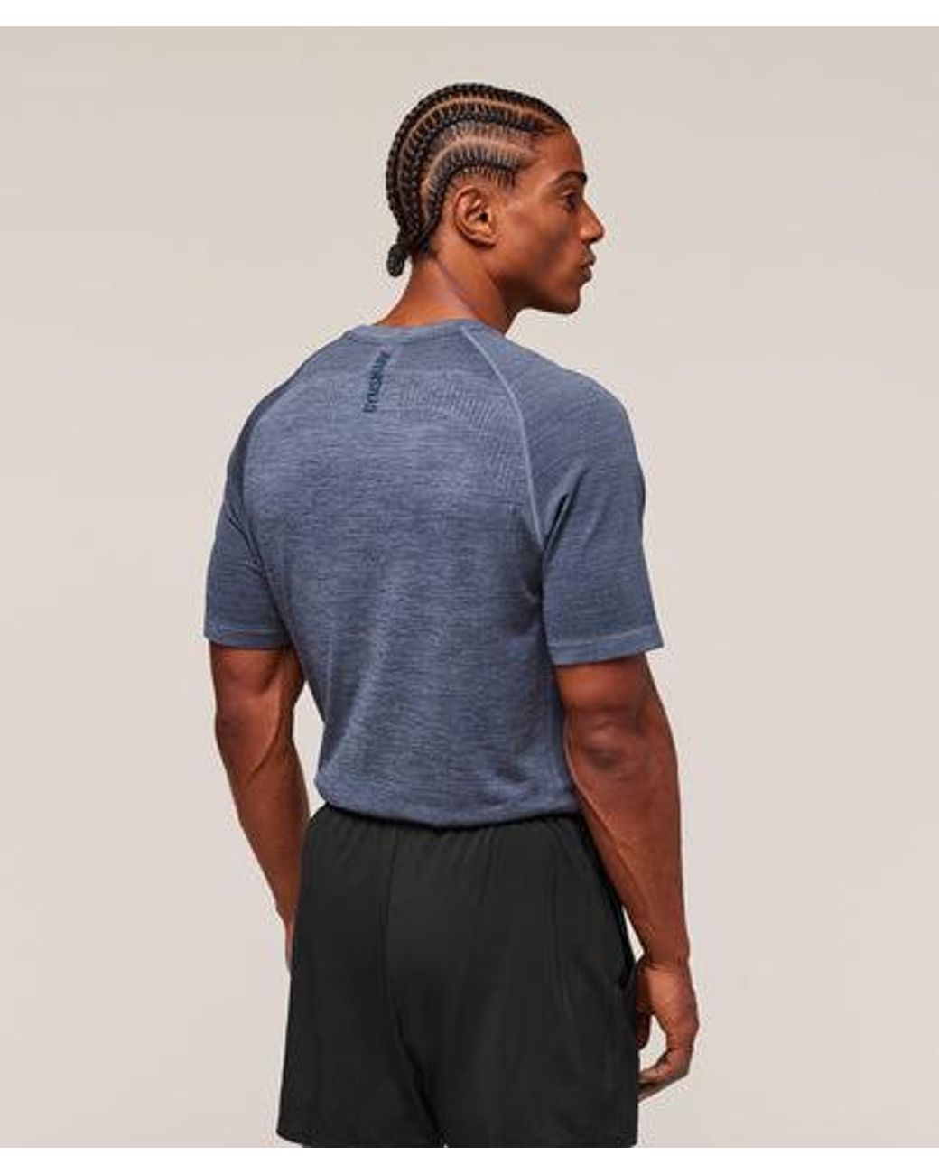 GYMSHARK Blue Versatile Seamless T-Shirt for men