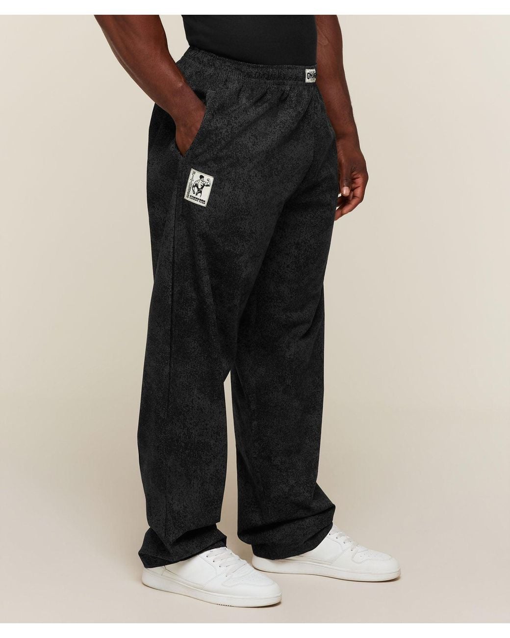 GYMSHARK Black Straight Leg Pumper Pants for men