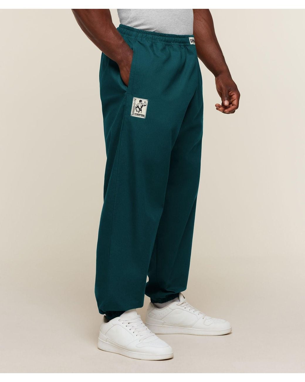 GYMSHARK Green Pumper Pants for men