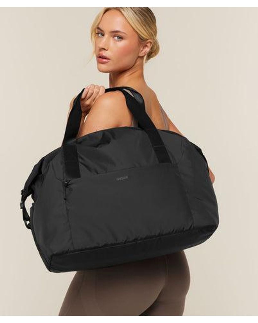 GYMSHARK Black Mode Duffle Bag