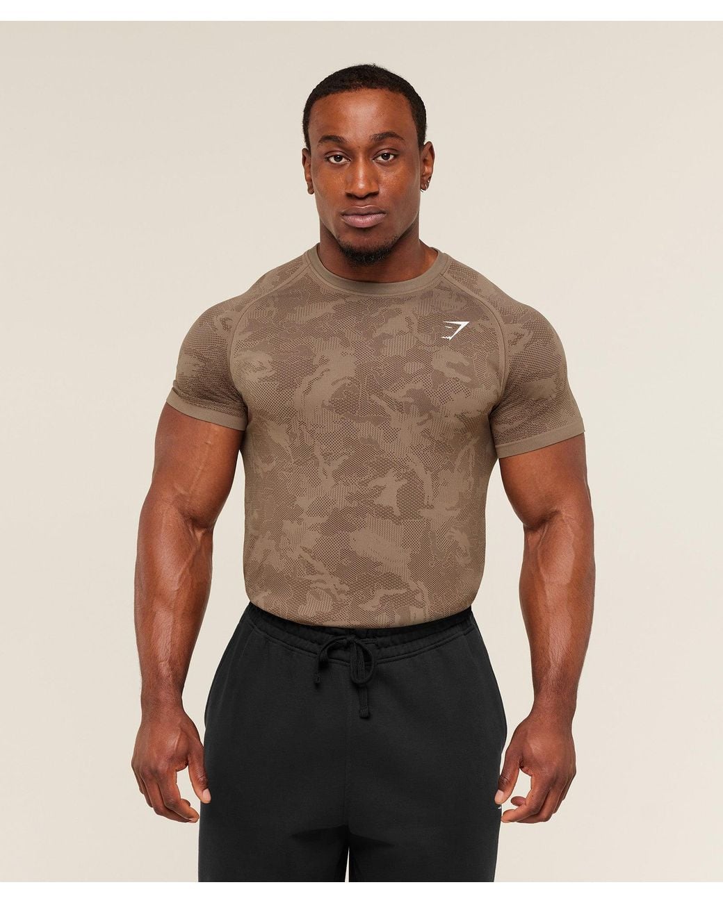 GYMSHARK Brown Geo Seamless T-Shirt for men