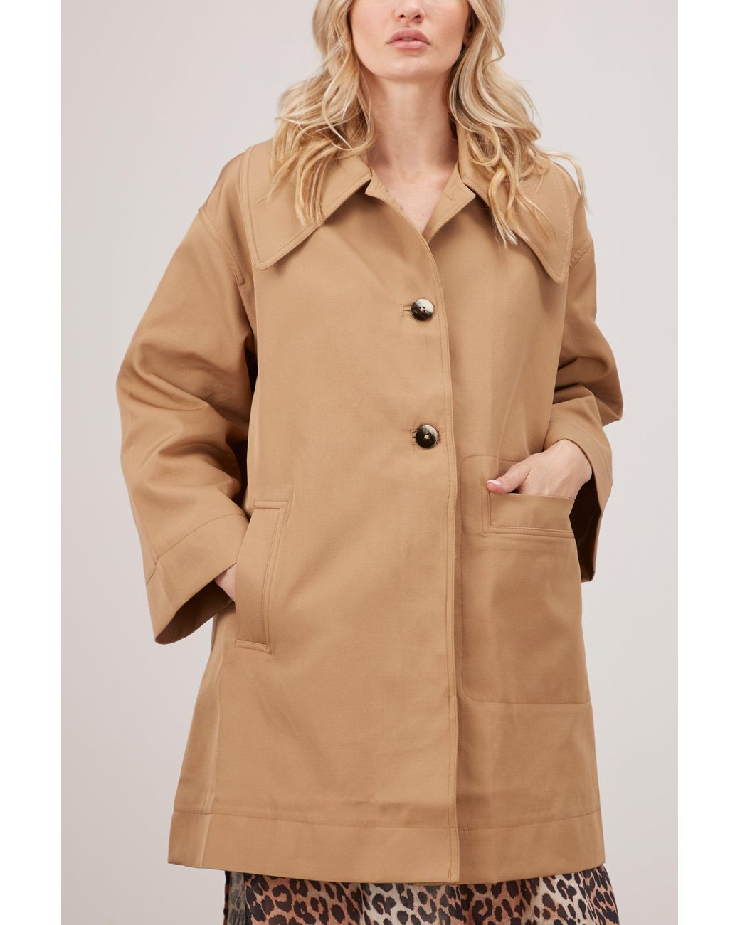 Ganni Synthetic Heavy Twill Oversized Midi Jacket in Natural | Lyst