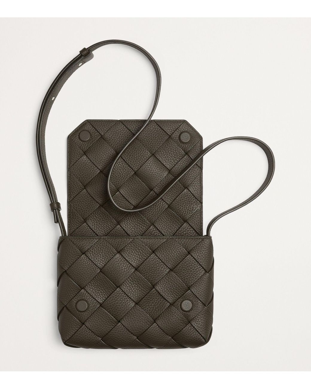Bottega Veneta Diago グレインレザー クロスボディバッグ Bottega Veneta® Men's Diago in Black. Shop online now.