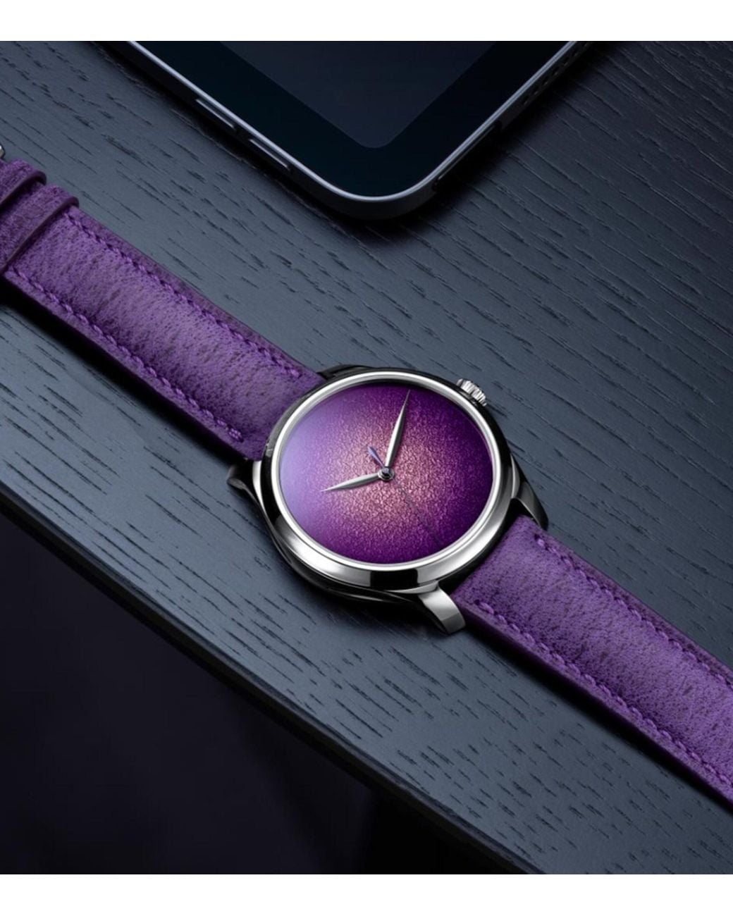 H. Moser & Cie Purple Stainless Steel Endeavour Centre Seconds Concept Watch