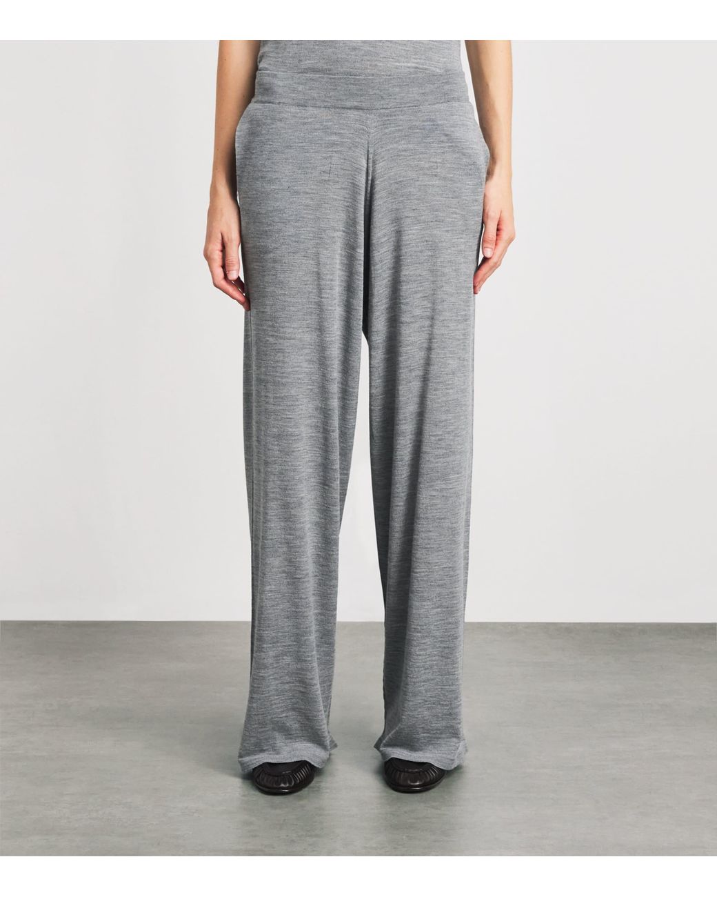 Johnstons Gray Superfine Merino Wool Ina Knitted Trousers