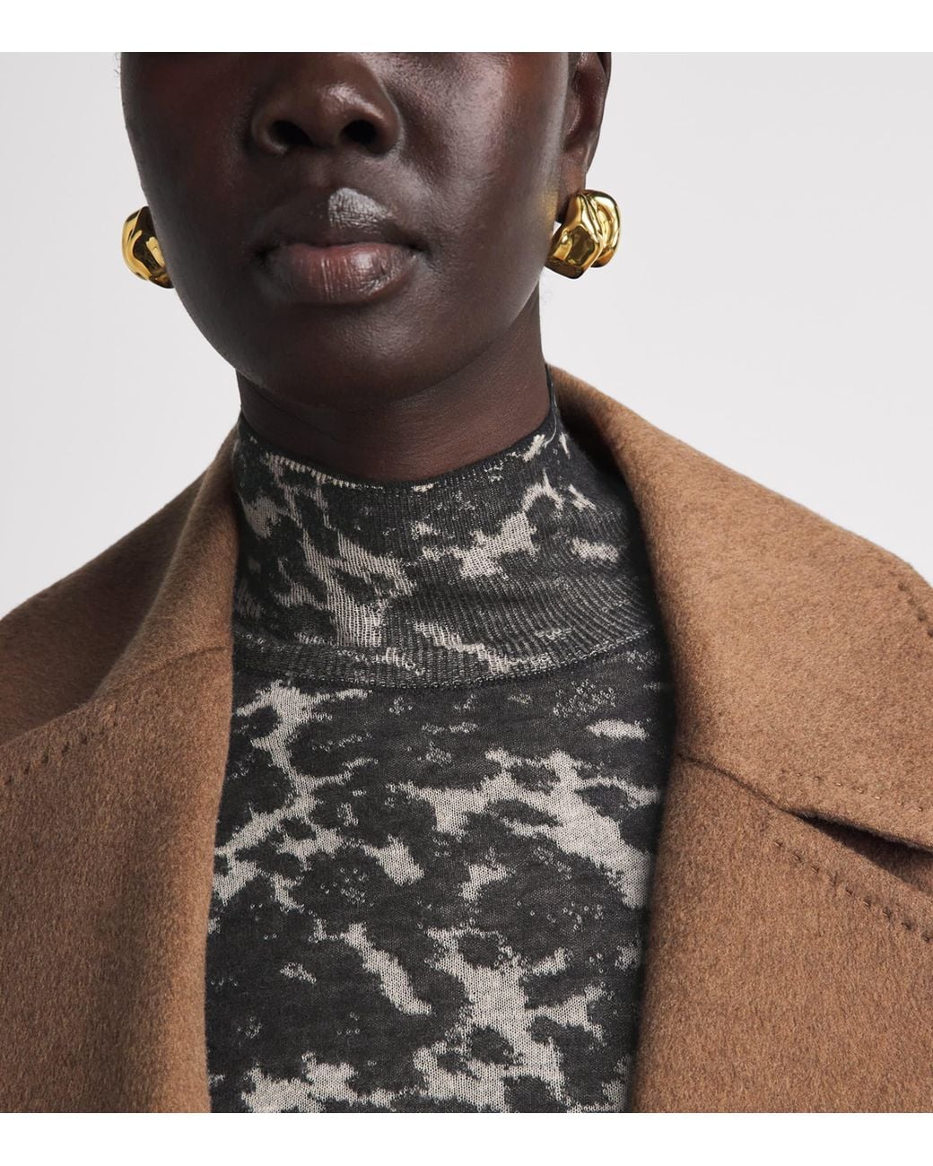 Joseph Black Cashmere Jacquard Cashair Yasmin Sweater
