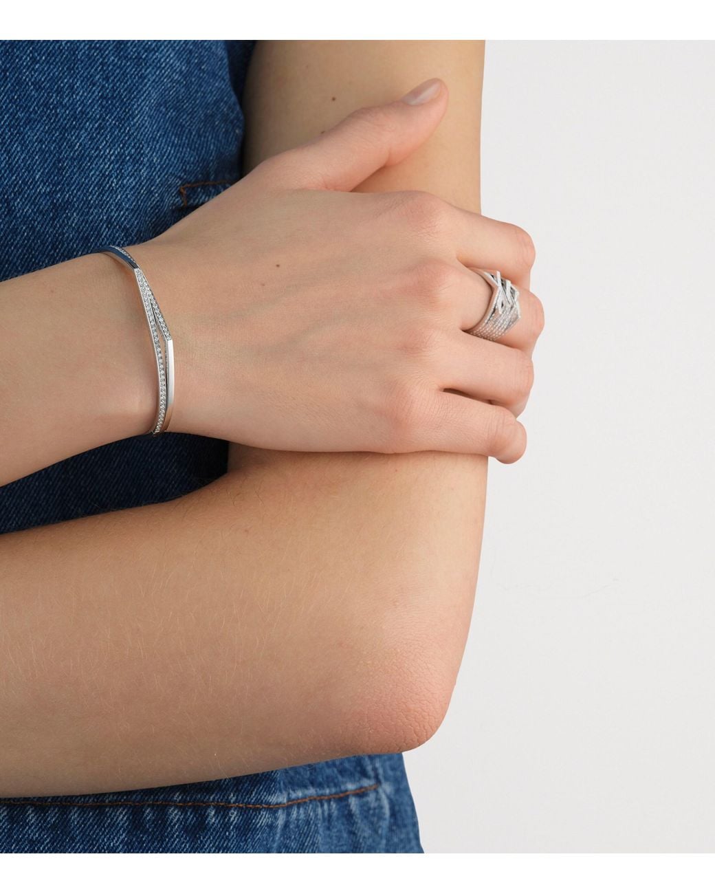 Repossi Metallic And Diamond Antifer Bangle