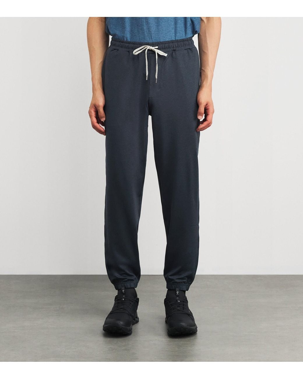 vuori Blue Sunday Performance Sweatpants for men