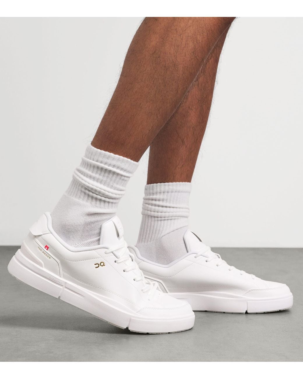 On Shoes White The Roger Centre Court Sneakers for men