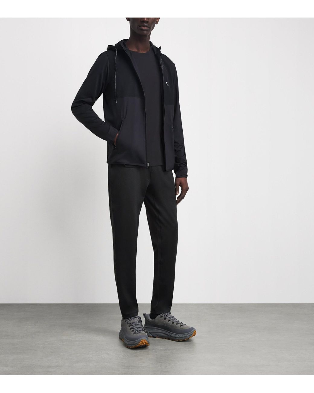 vuori Black Ponto Performance Sweatpants for men