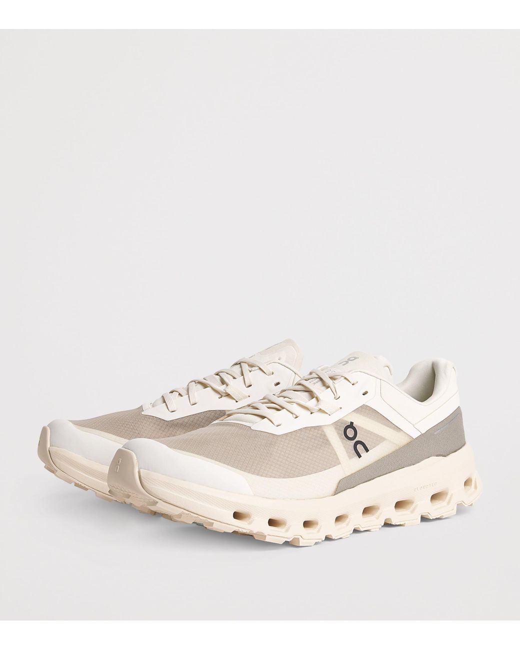 On Shoes White Cloudvista 2 Trainers for men