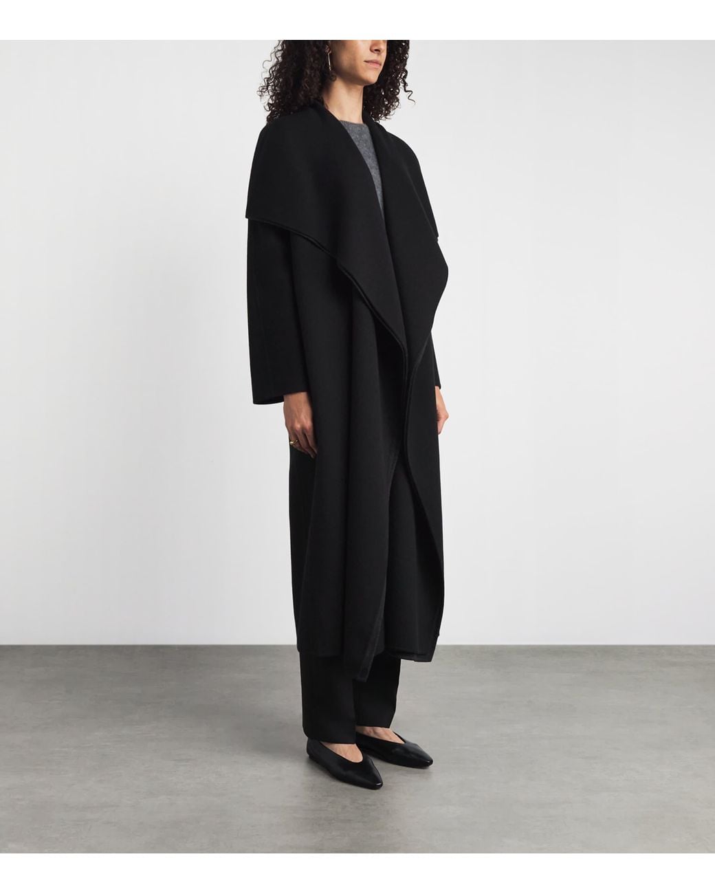RETORI Black Virgin Wool Double Coat