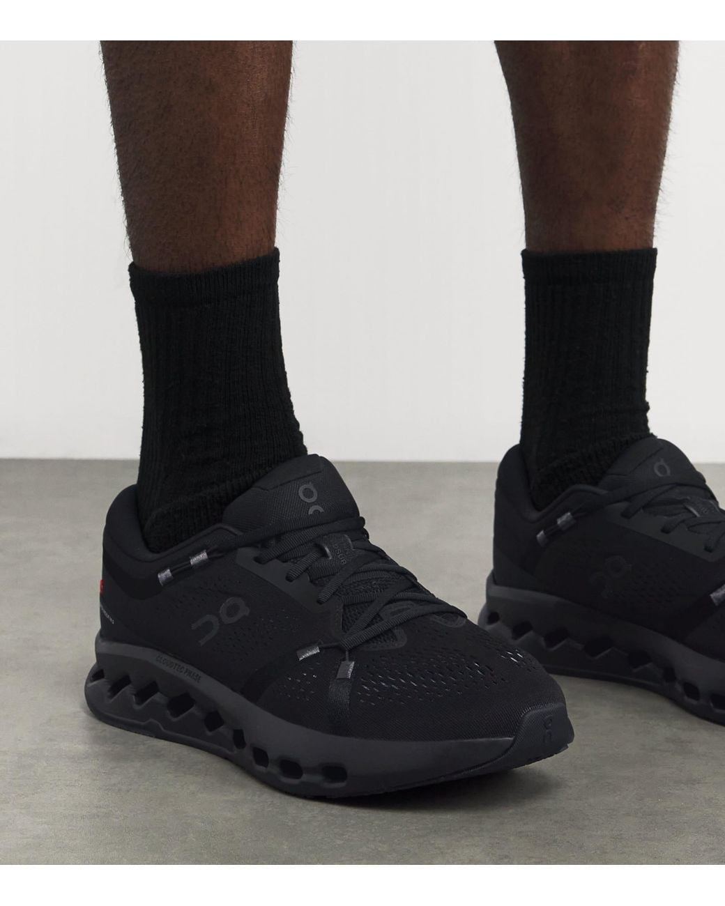 On Shoes Black Cloudsurfer 2 Trainers for men