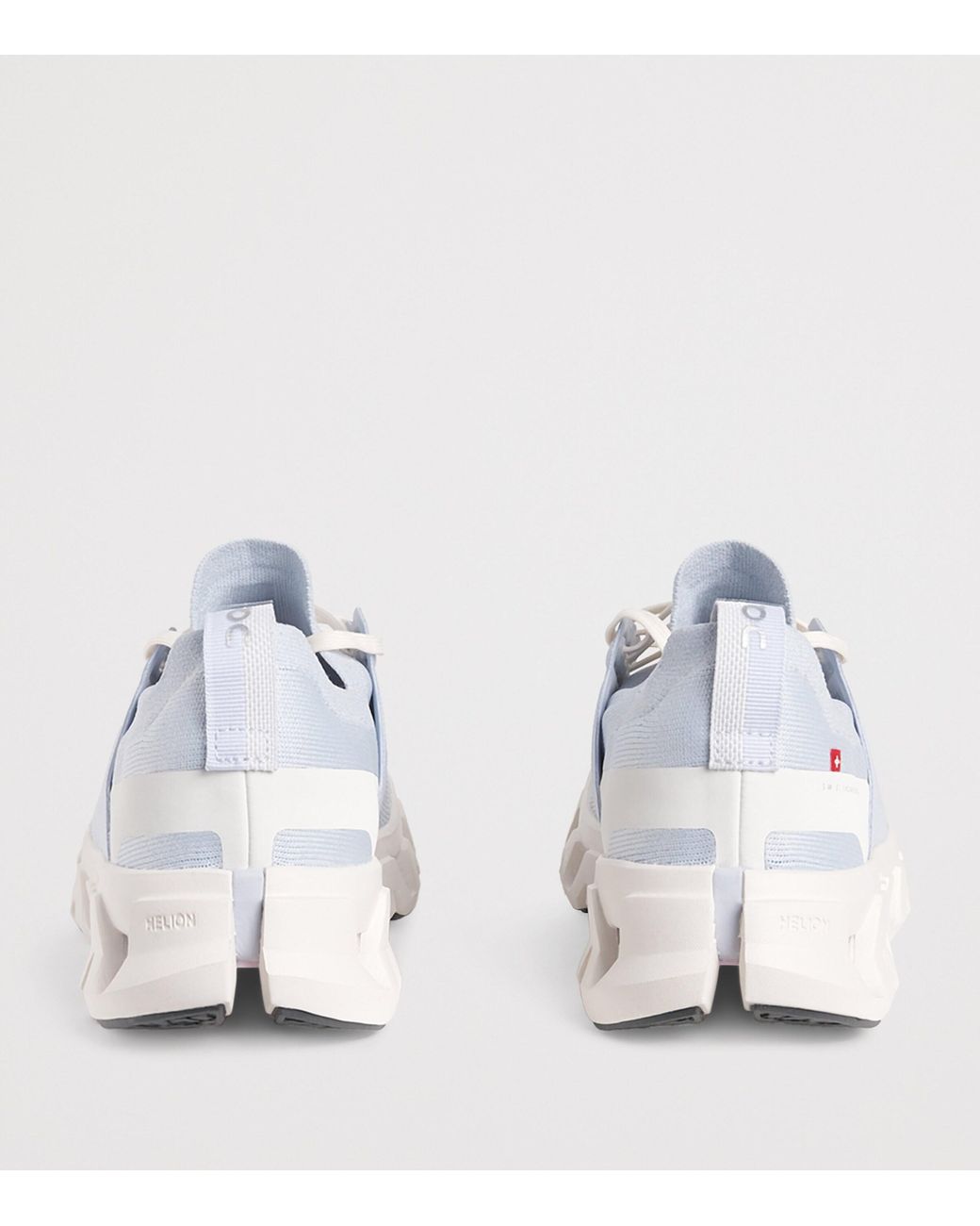 On Shoes White Cloudswift 4 Trainers