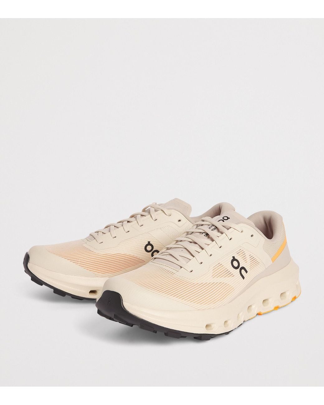 On Shoes Natural Cloudvista 3 Trainers for men