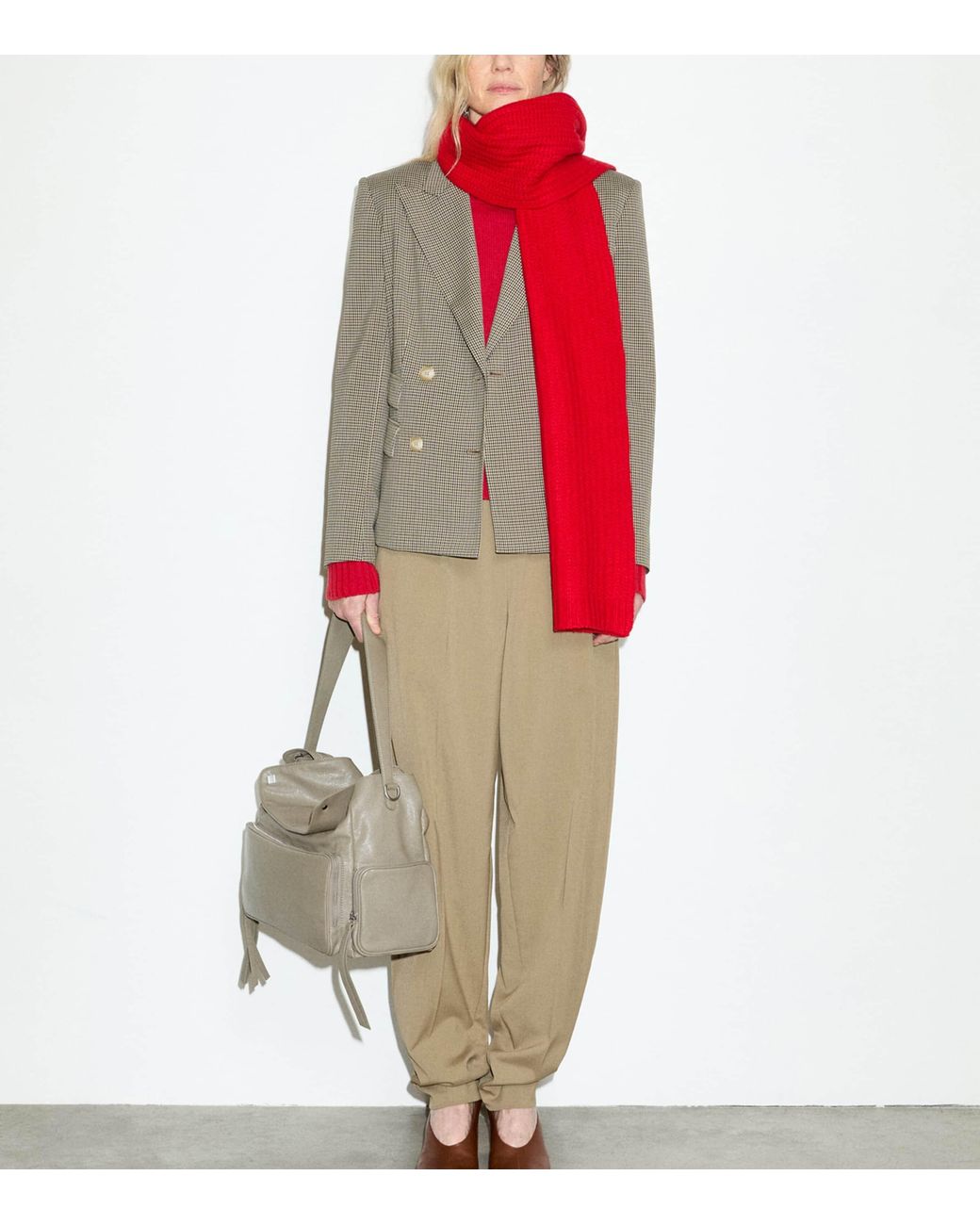 MAX&Co. Natural Barrel-Leg Pleated Trousers