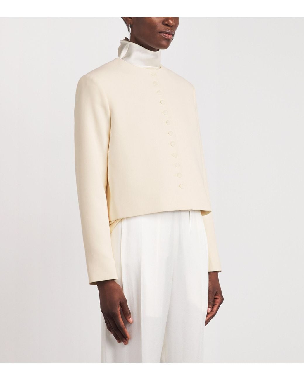 Almada Label White Cropped Funda Jacket
