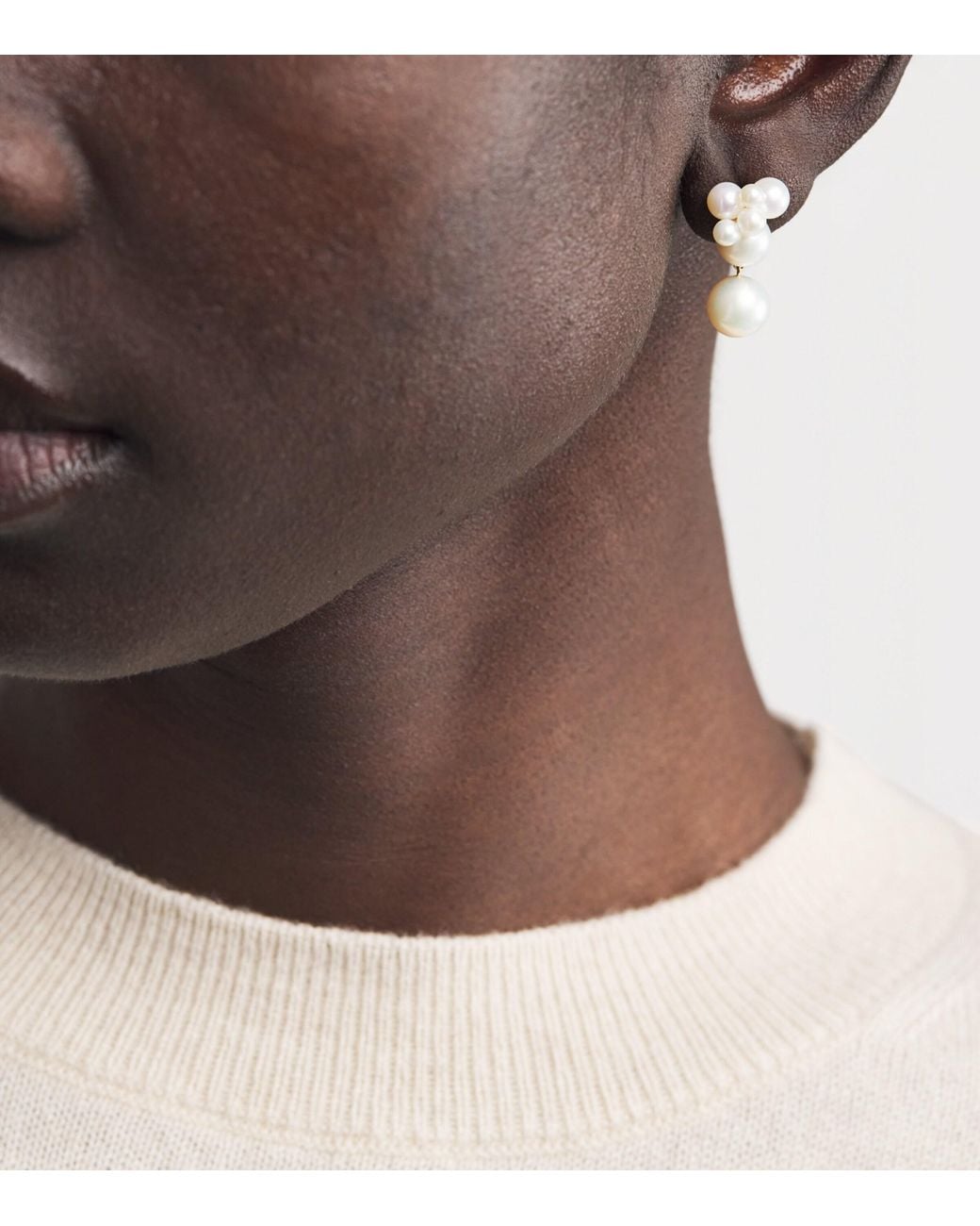 Sophie Bille Brahe White And Pearl Bisou Perle Single Earring