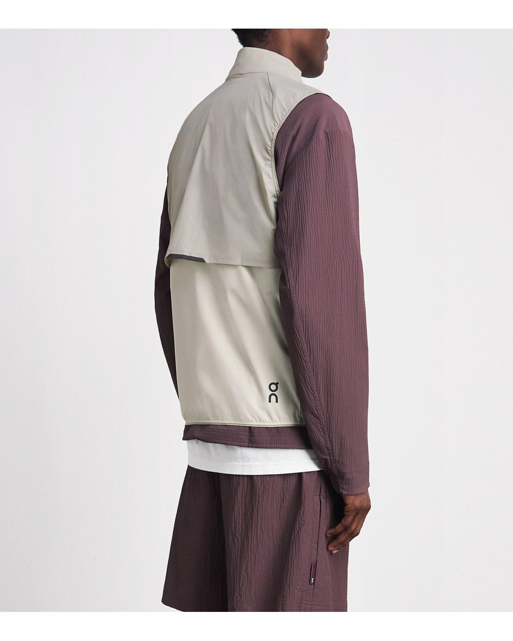 On Shoes White Weather Gilet for men