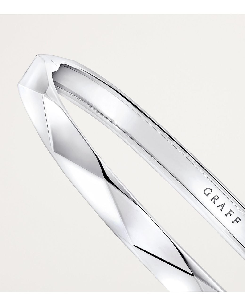 Graff White Laurence Signature Bangle