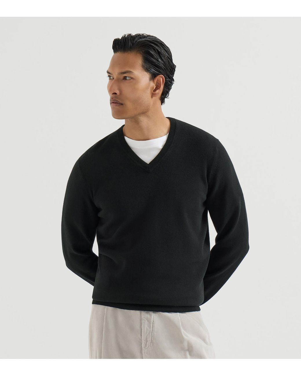 Brunello Cucinelli Black Cashmere Crew-Neck Sweater for men
