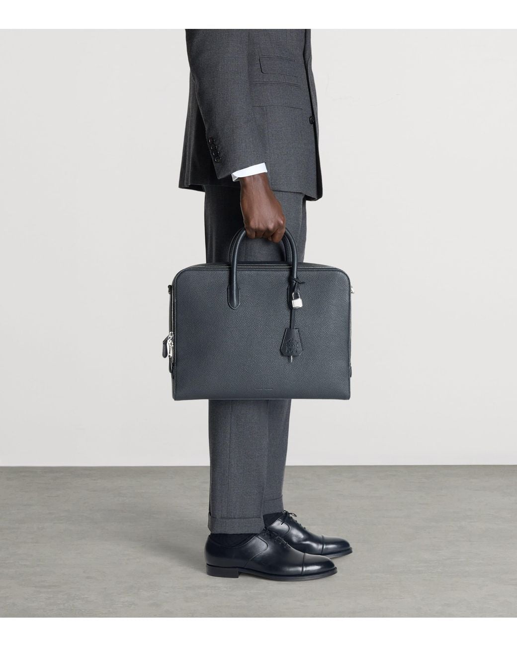 Dunhill Black Leather Bourdon 38 Briefcase for men
