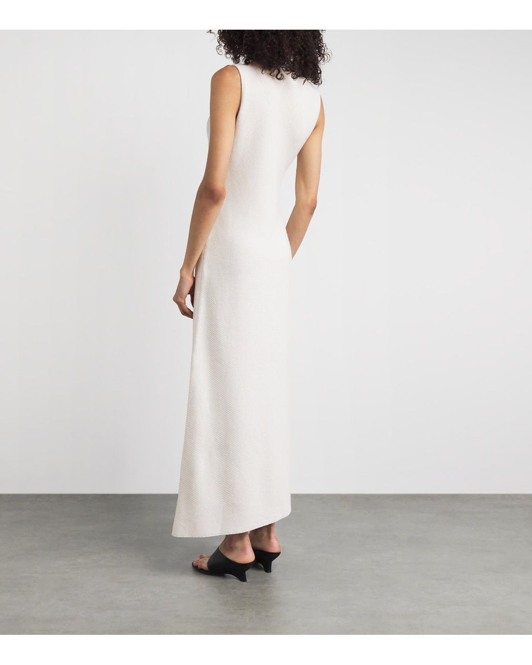 RETORI White Cashmere Sleeveless Maxi Dress