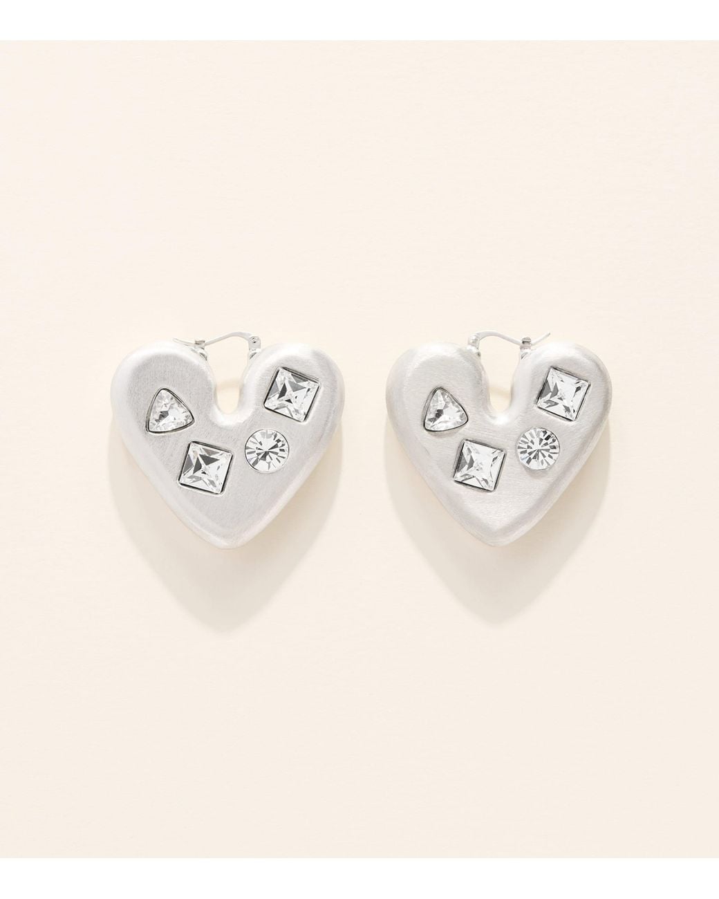 Jacquemus Natural Crystal-Embellished Heart Earrings