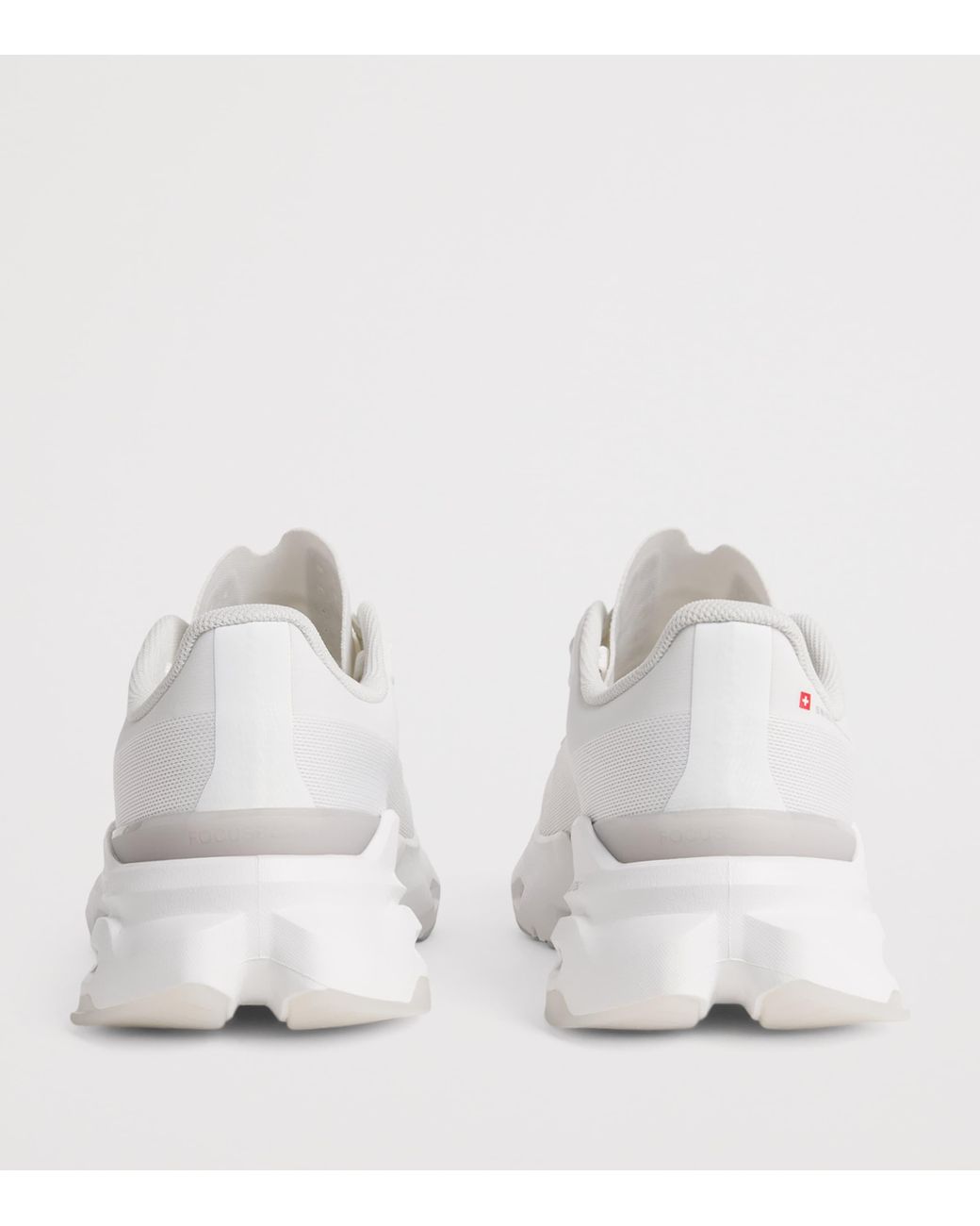On Shoes White Cloudpulse 2 Trainers