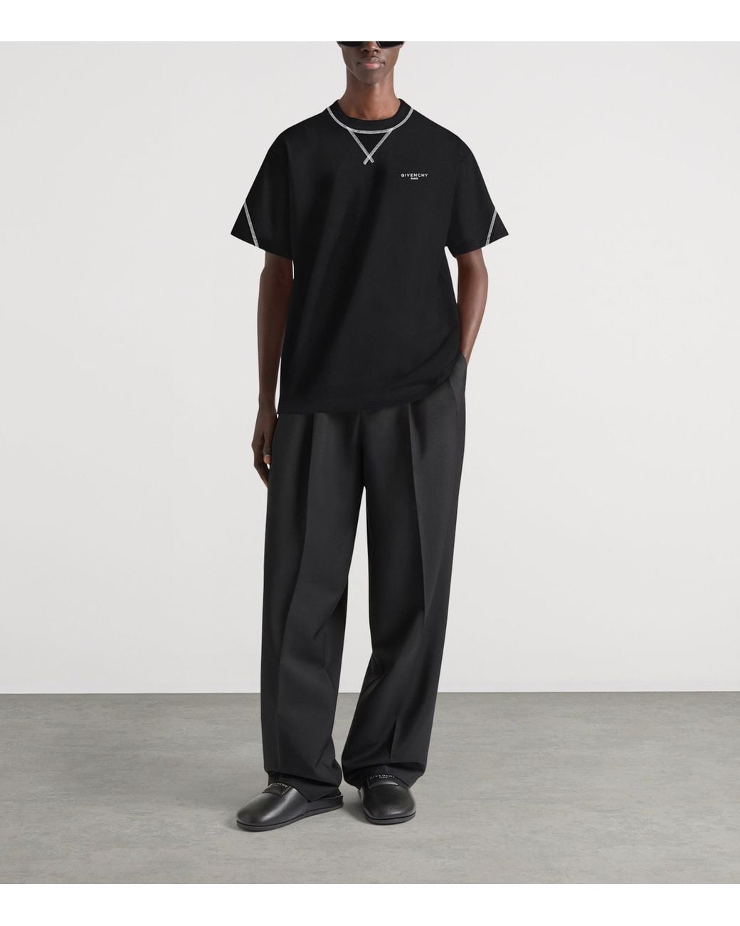 Givenchy Black Cotton Contrast-Stitch Logo T-Shirt for men